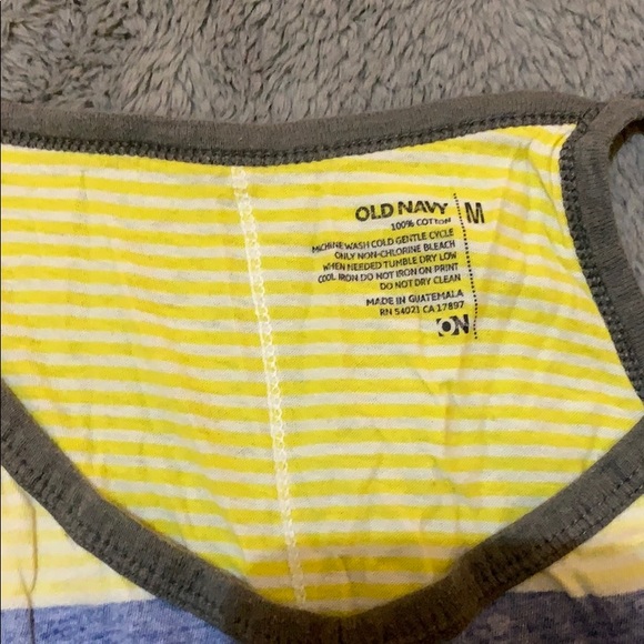 Old navy Tank - Picture 2 of 3